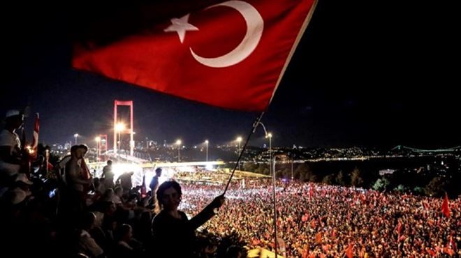 Türkiye 2017´de FETÖ, 15 Temmuz darbe girişimi ve referandumu konuştu