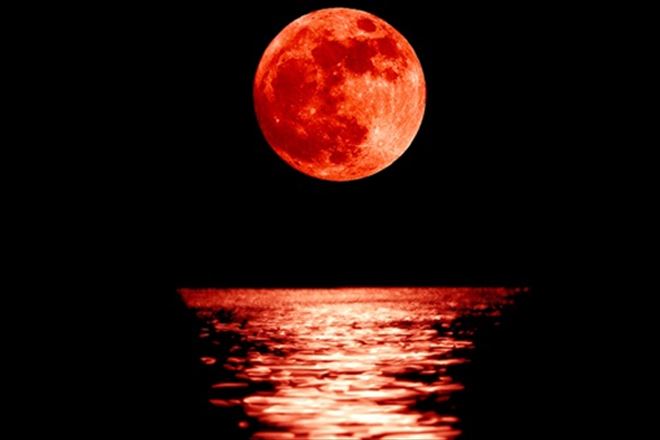 En uzun kanlı Ay tutulması bu gece gerçekleşecek