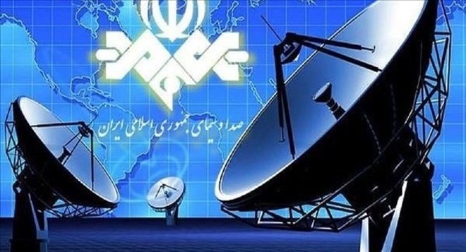 İran televizyonu, kadın hakemin yönettiği maçı yayından kaldırdı