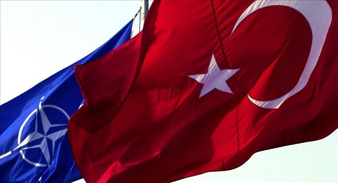 Rus uzman: Türkiye, NATO´dan ayrılmasa da karar alma hürriyetinden taviz verme niyetinde değil