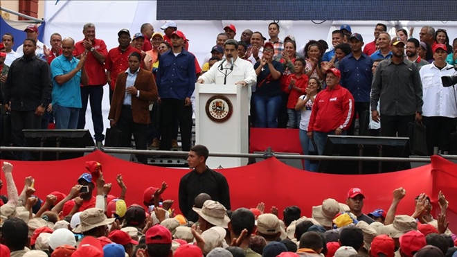 Maduro: Venezuela´daki elektrik kesintilerine ilişkin 2 kişiyi yakaladık