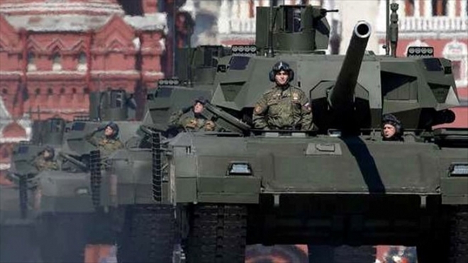 Rusya, Doğu Avrupa´da gücünü artıran NATO´ya karşı adımlar atılacağını duyurdu