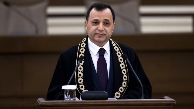 AYM Başkanı Arslan: Kararların uygulanmaması Anayasa