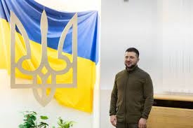 Ukrayna’da bazı siyasi partilerin faaliyetleri askıya alndı
