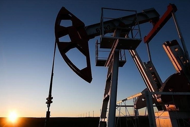 Brent petrolün varil fiyatı 130 doları geçti