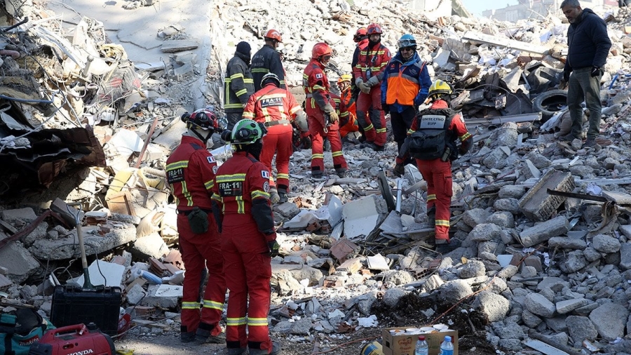 Deprem için yardım ekibi gönderen ülkeler: Dünyanın dört bir yanından yürekler Türkiye için atıyor