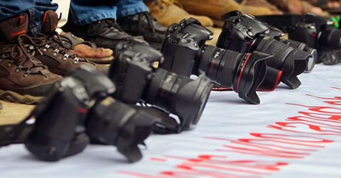 Diyarbakır’da operasyon: Aralarında gazeteciler, avukatlar ve siyasetçilerin olduğu 150 kişi gözaltında
