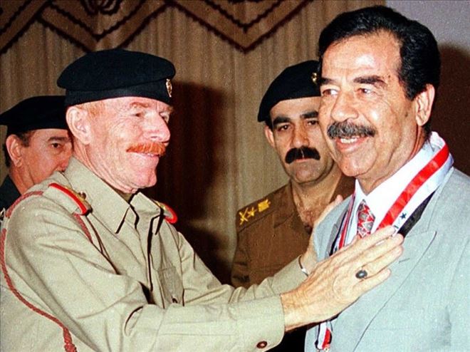 SADDAM´IN ÖLDÜ DENİLEN SAĞ KOLU ORTAYA ÇIKTI! İZZED-EL DURİ´DEN SAVAŞ İLANI