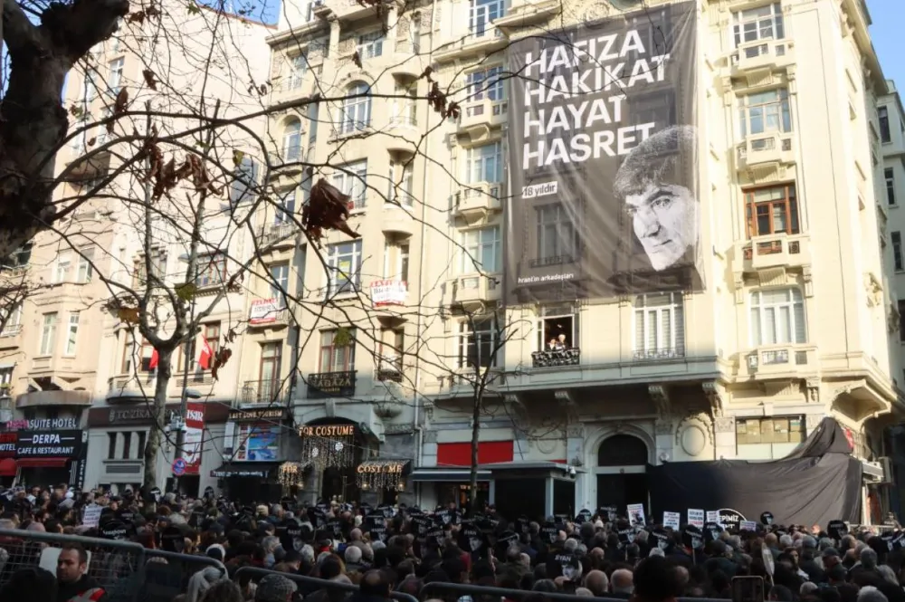 Hrant Dink, 18 yıl önce vurulduğu yerde anıldı